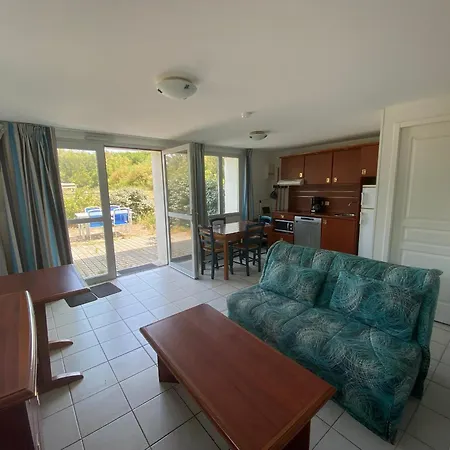 Batz-sur-mer: Duplex 2 Chambres, 6 Pers., Parking - Fr-1-843-1 *